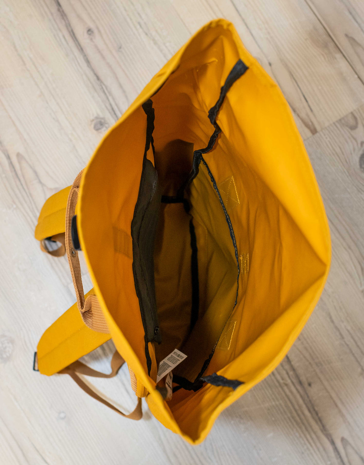 Rucksack groß Mustard “Enjoy the little things”