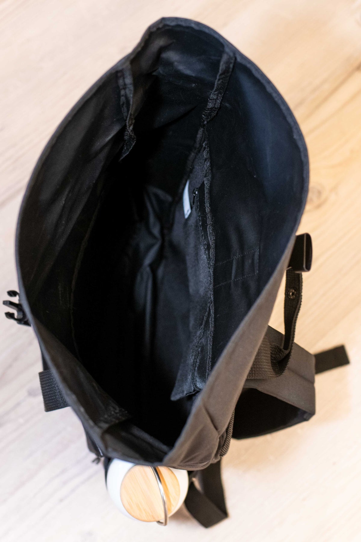 Rucksack klein Black „Bee happy”
