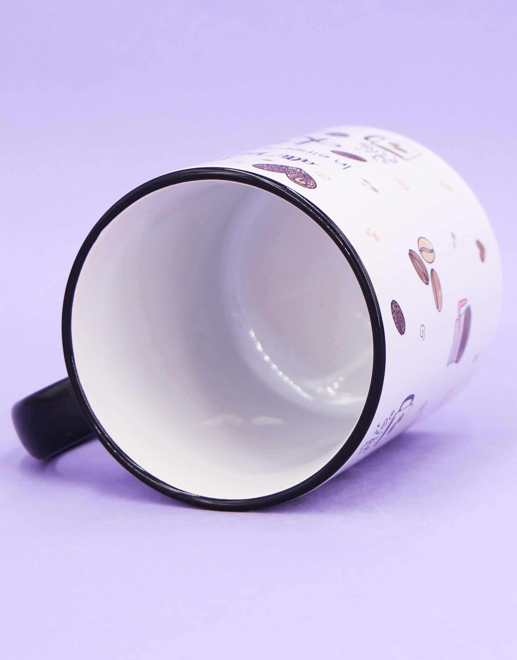 Tasse "In einer ist immer Kaffee"